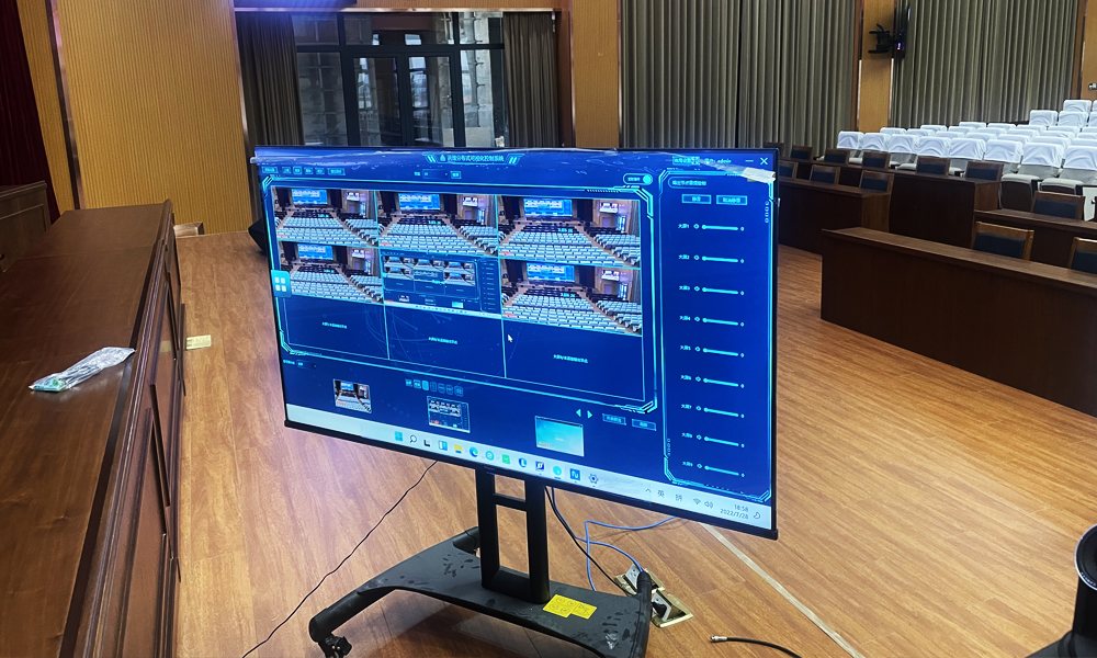 52寸触摸一体机